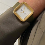 M&M Damenuhr Square Design | Modell 713 | M11965-713