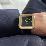 M&M Damenuhr Square Design | Modell 415 | M11965-415